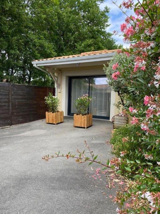 Appartement 2 Pieces, 1 Chambre, Terrasse Gujan-Mestras Exterior photo